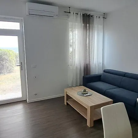 Apartment Apartma Rian